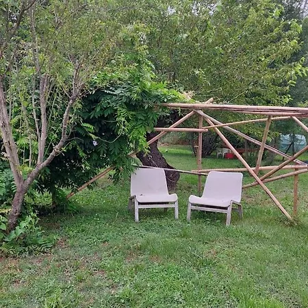 Maison Et Piscine Bien Situee En Sud Ardeche Tres Grand Jardin